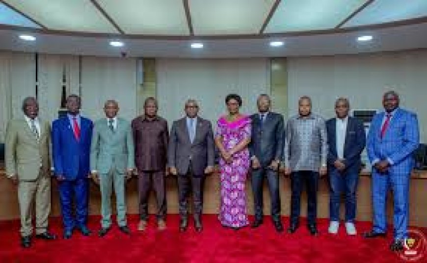 En République démocratique du Congo (RDC), seuls 20 membres sur les 59 de l'équipe de Sama Lukonde ne sont pas soumis à un mandat électif.