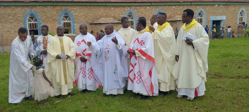 Célébration de christ roi à Popokabaka: les jeunes en mission pour la paix et l’unité diocésaines