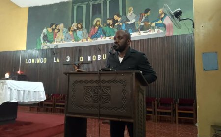 RDC: l’honorable Papy Labila parmi les participants à la messe de compassion aux victimes de la guerre d’agression organisée par la jeunesse du grand Bandundu