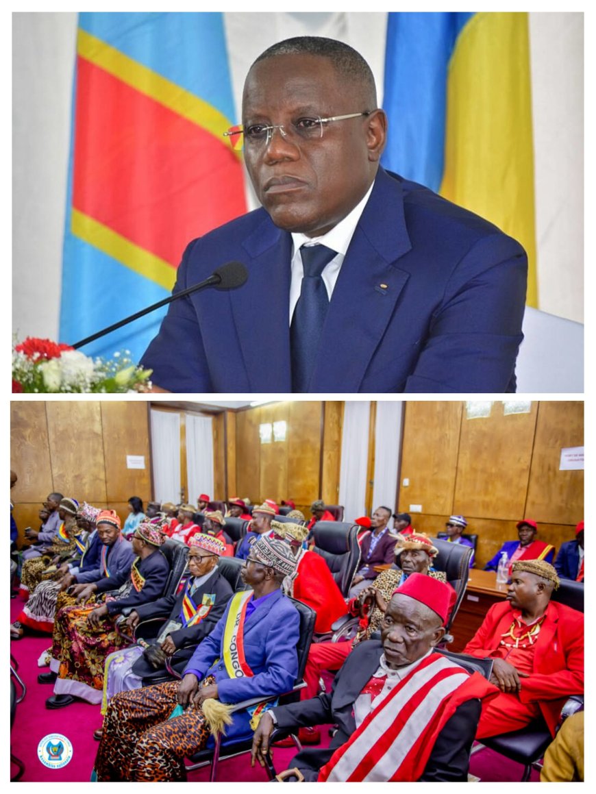Soutien total du Grand Bandundu au Vice Président du PPRD, président honoraire de l'Assemblée Nationale, ancien secrétaire général de la majorité présidentielle, Aubin Minaku Ndjalandjoko, Professeur