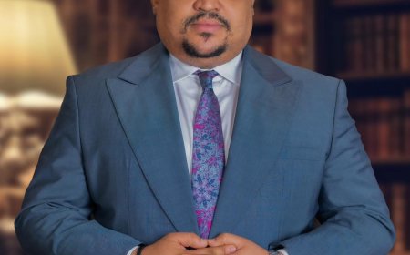 Démolition des constructions anarchiques à Kinshasa: Serge Etikum dénonce une justice à double vitesse