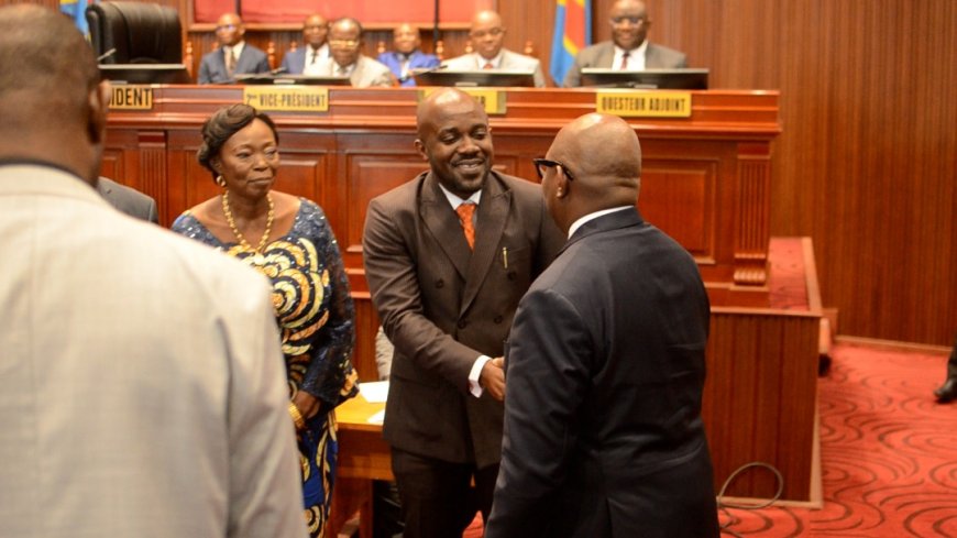 RDC: Papy Labila Nkalim et huit autres élus font  leur entrée au sénat