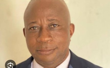 Editorial de KILEBA POK-A-MES : L'eau, le caméléon et le renard